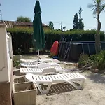Aux Portes De Camargue